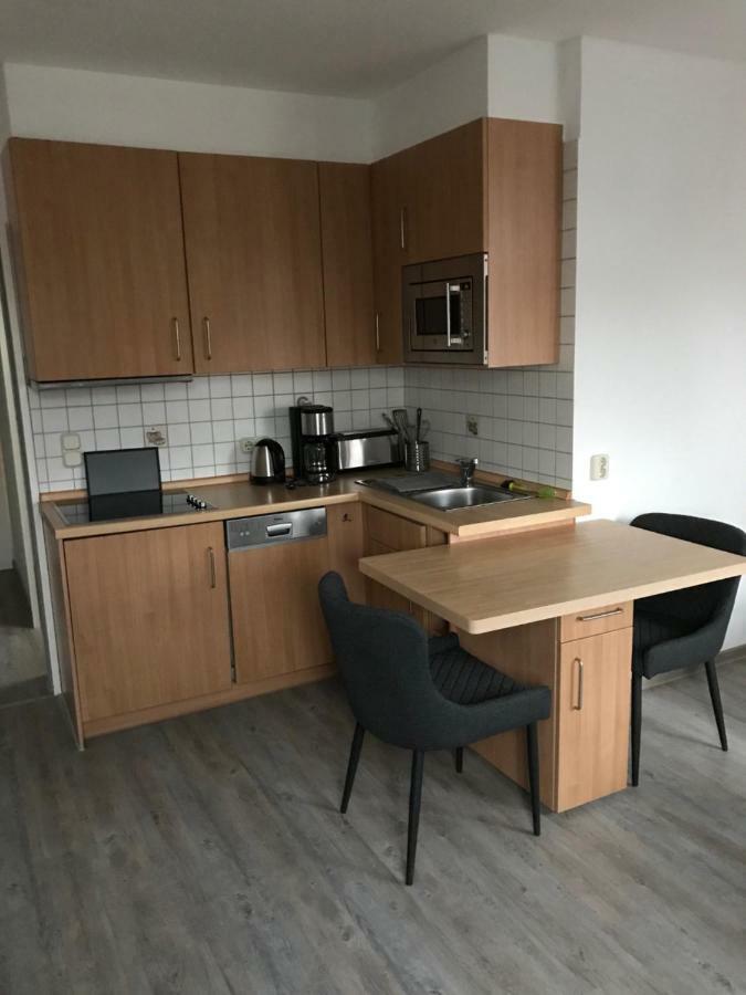 Nordseehotel Benser Hof Am Hafen Бензерзиль Экстерьер фото